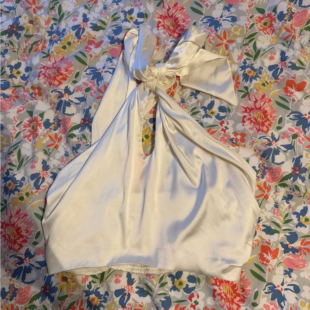 DO+BE Satin Cream Bow Tank Top